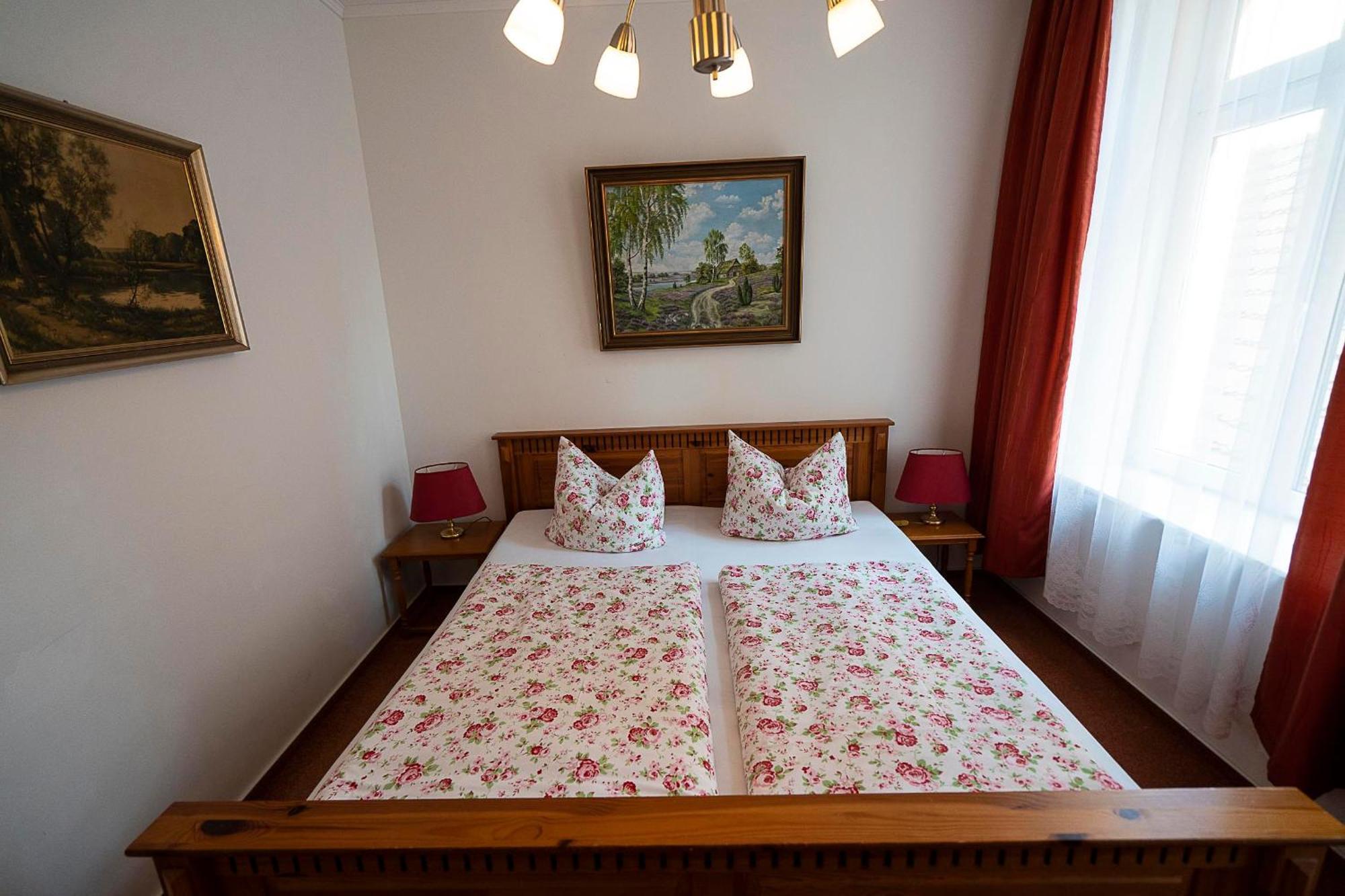 Pension Am Dom Schwerin  Quarto foto